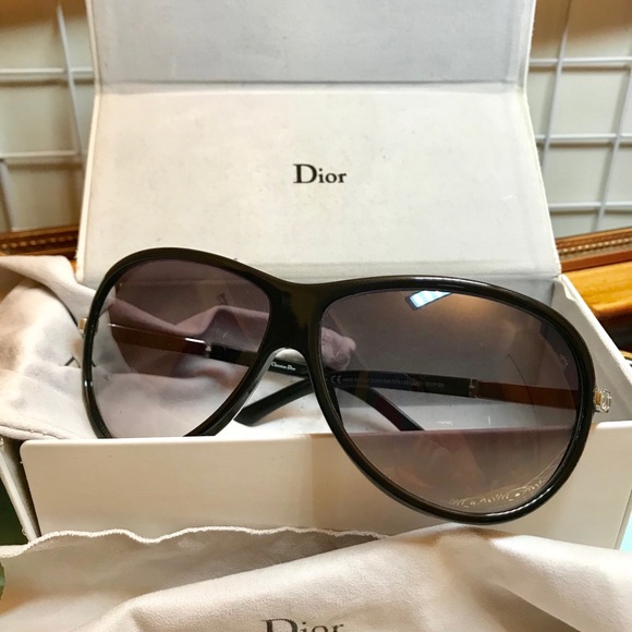 Sunglasses 🕶 Dior original - Picture 1 of 5
